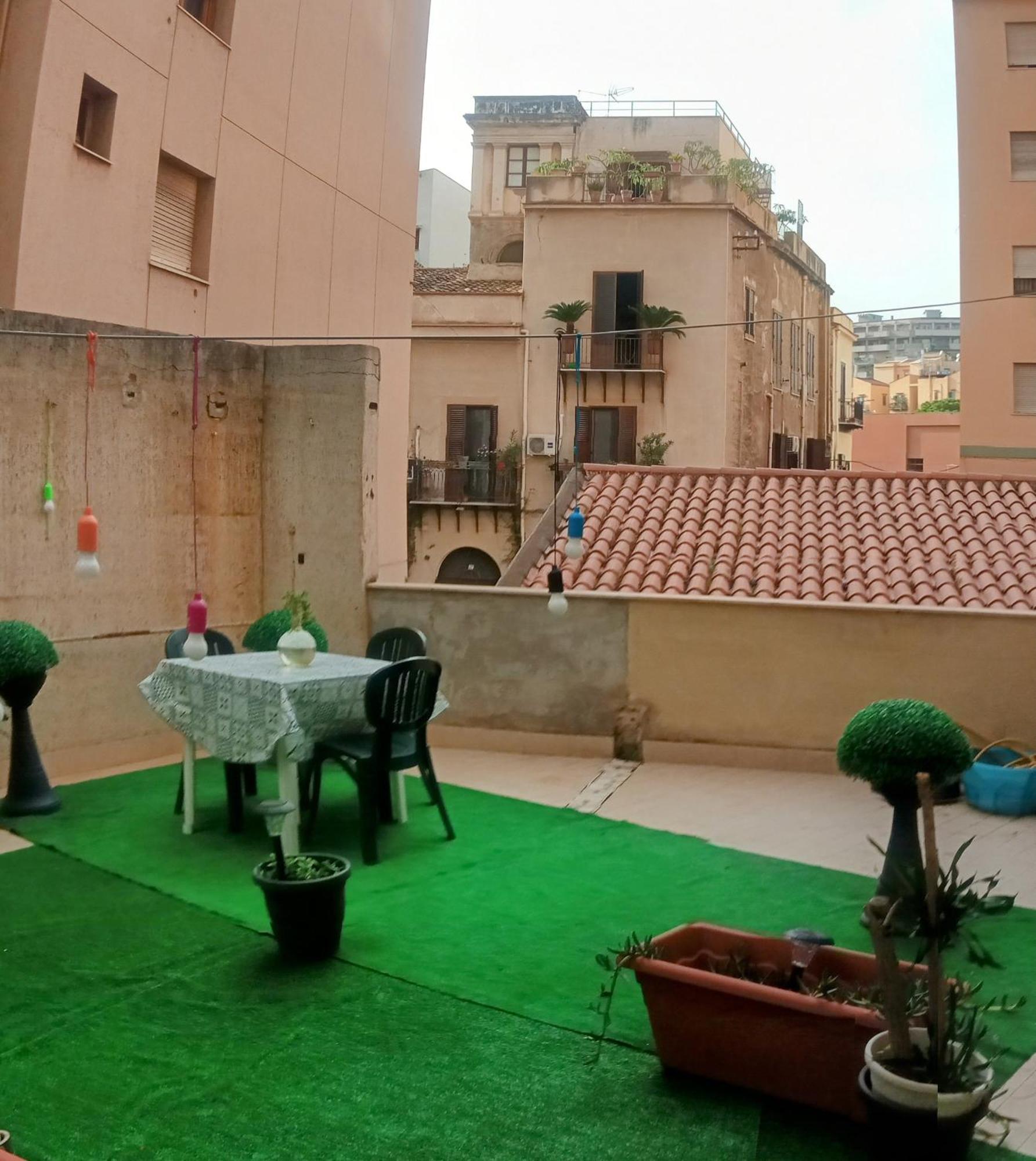 Casa Porto Centro Apartment Palermo Ngoại thất bức ảnh